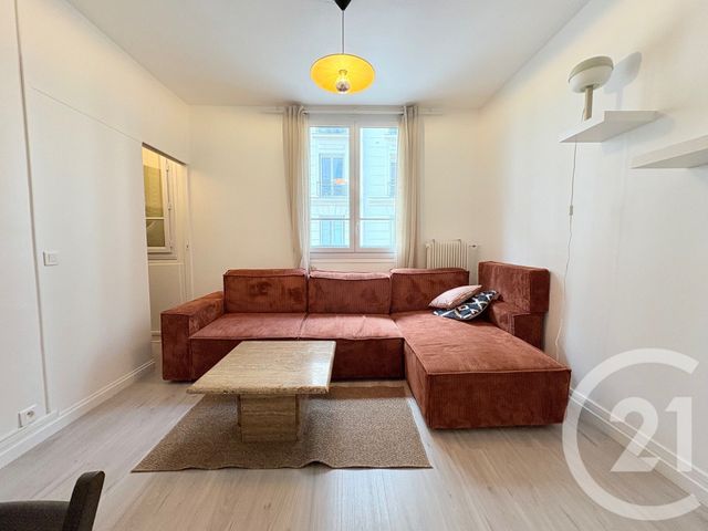 Appartement F2 à louer - 2 pièces - 44.83 m2 - PARIS - 75016 - ILE-DE-FRANCE - Century 21 Via Conseil 16Ème