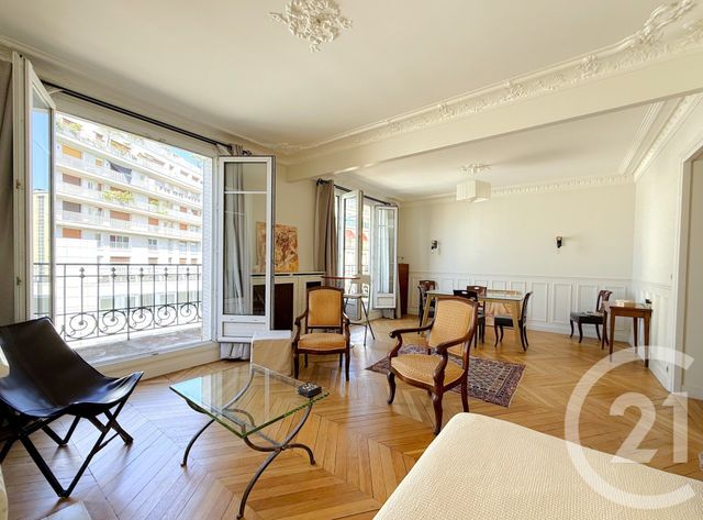 Appartement à vendre - 3 pièces - 77.0 m2 - PARIS - 75016 - ILE-DE-FRANCE - Century 21 Via Conseil 16Ème