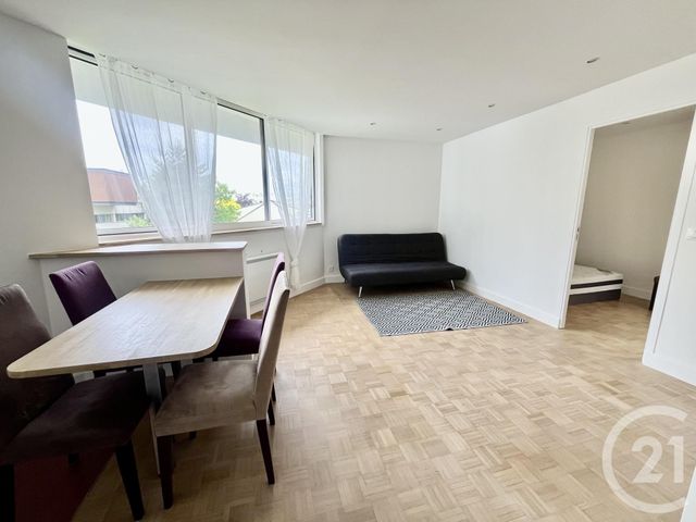 Appartement F2 à vendre - 2 pièces - 44.05 m2 - CLAMART - 92 - ILE-DE-FRANCE - Century 21 Via Conseil 16Ème