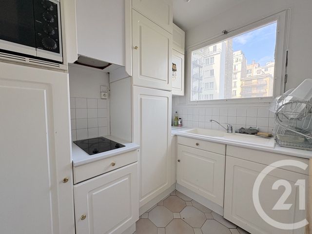 Appartement F1 à louer - 1 pièce - 31.26 m2 - PARIS - 75016 - ILE-DE-FRANCE - Century 21 Via Conseil 16Ème