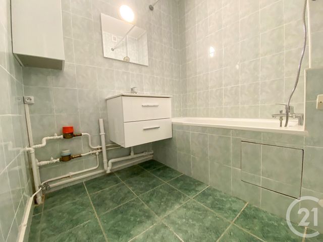 Appartement F1 à louer - 1 pièce - 34.07 m2 - PARIS - 75016 - ILE-DE-FRANCE - Century 21 Via Conseil 16Ème