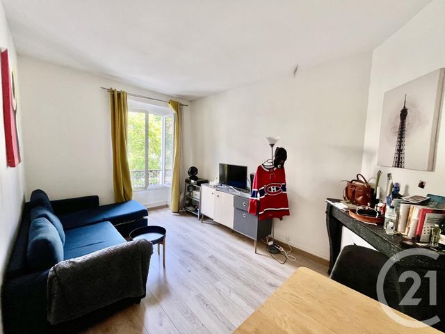 Appartement F1 à vendre - 2 pièces - 49.0 m2 - PARIS - 75016 - ILE-DE-FRANCE - Century 21 Via Conseil 16Ème