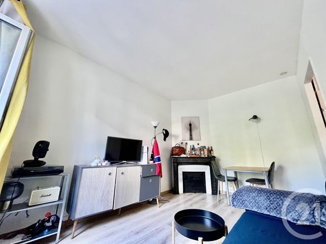 Appartement F1 à vendre - 2 pièces - 49.0 m2 - PARIS - 75016 - ILE-DE-FRANCE - Century 21 Via Conseil 16Ème