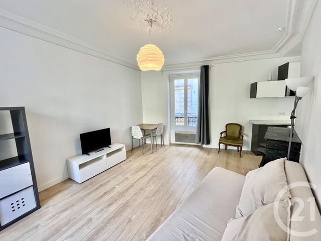 Appartement F1 à vendre - 2 pièces - 49.0 m2 - PARIS - 75016 - ILE-DE-FRANCE - Century 21 Via Conseil 16Ème