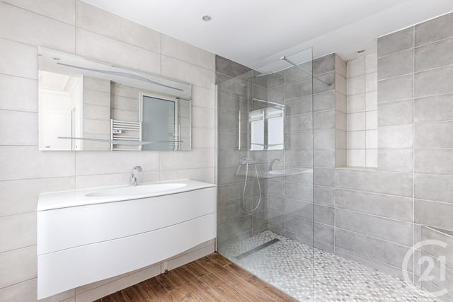 maison à vendre - 5 pièces - 100.0 m2 - PARIS - 75016 - ILE-DE-FRANCE - Century 21 Via Conseil 16Ème