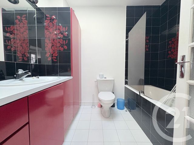 Appartement Studio à louer - 1 pièce - 24.75 m2 - PARIS - 75016 - ILE-DE-FRANCE - Century 21 Via Conseil 16Ème