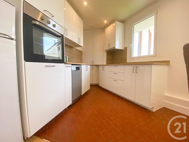 Appartement F2 à louer - 2 pièces - 44.05 m2 - CLAMART - 92 - ILE-DE-FRANCE - Century 21 Via Conseil 16Ème