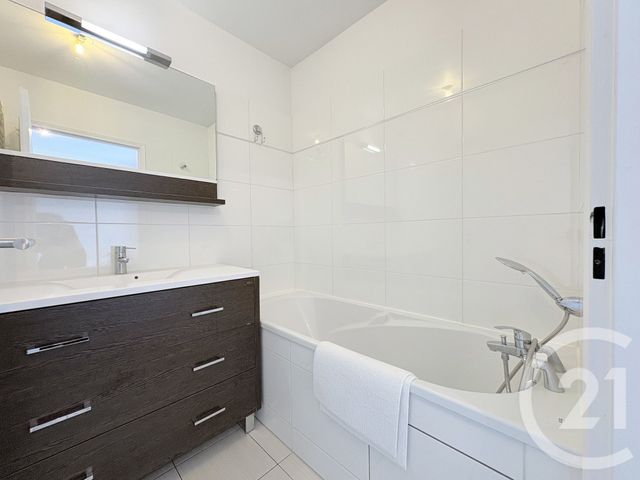 Appartement F2 à louer - 2 pièces - 47.2 m2 - BOULOGNE BILLANCOURT - 92 - ILE-DE-FRANCE - Century 21 Via Conseil 16Ème