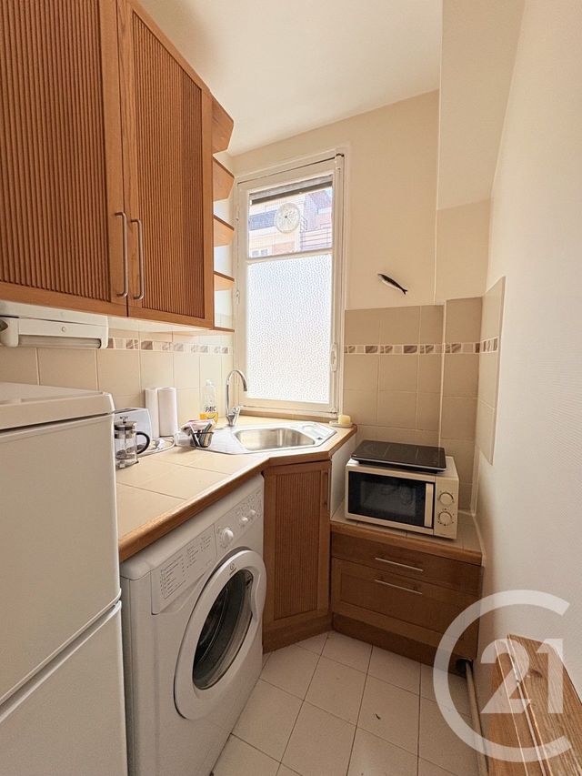 Appartement F1 à louer - 1 pièce - 25.05 m2 - PARIS - 75016 - ILE-DE-FRANCE - Century 21 Via Conseil 16Ème