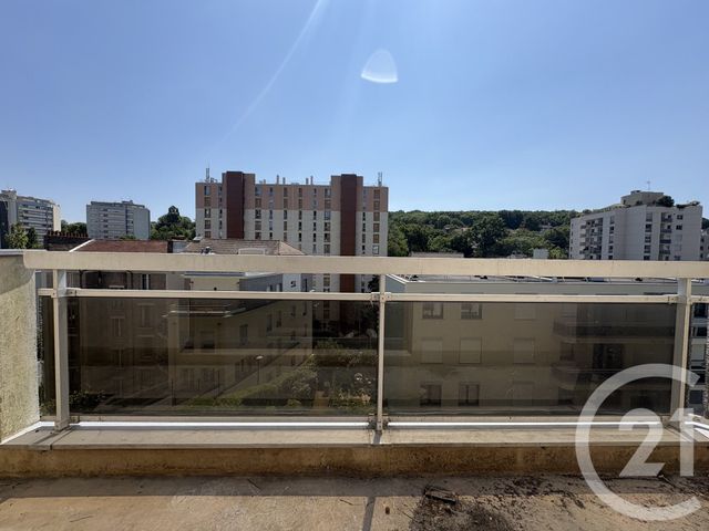 Appartement F3 à louer - 3 pièces - 88.36 m2 - SEVRES - 92 - ILE-DE-FRANCE - Century 21 Via Conseil 16Ème