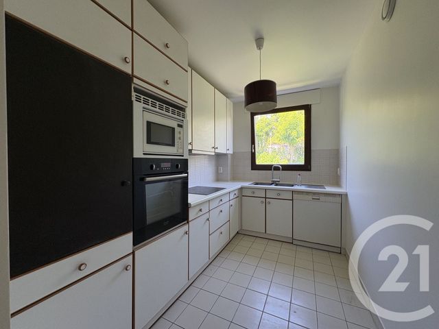 Appartement F3 à louer - 3 pièces - 88.36 m2 - SEVRES - 92 - ILE-DE-FRANCE - Century 21 Via Conseil 16Ème