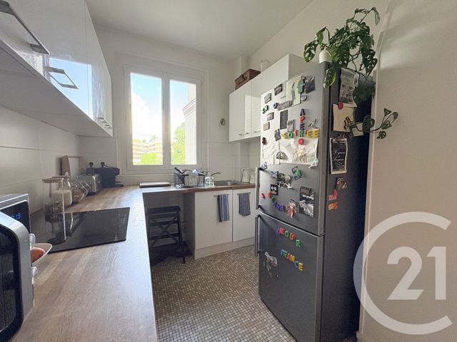 Appartement F3 à louer - 3 pièces - 74.98 m2 - PARIS - 75016 - ILE-DE-FRANCE - Century 21 Via Conseil 16Ème