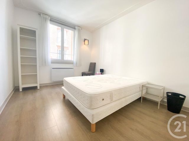 Appartement F4 à louer - 4 pièces - 82.2 m2 - PARIS - 75016 - ILE-DE-FRANCE - Century 21 Via Conseil 16Ème