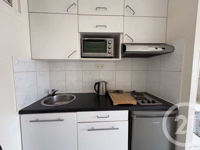Appartement Studio à louer - 1 pièce - 24.6 m2 - PARIS - 75016 - ILE-DE-FRANCE - Century 21 Via Conseil 16Ème