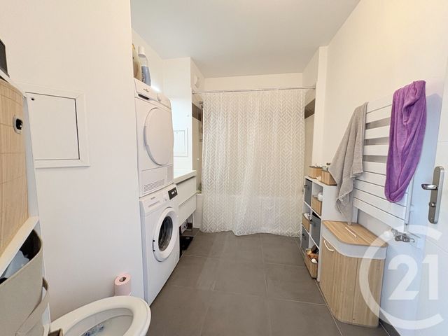 Appartement F4 à louer - 4 pièces - 80.1 m2 - CLAMART - 92 - ILE-DE-FRANCE - Century 21 Via Conseil 16Ème