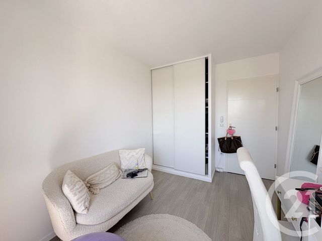 Appartement F4 à louer - 4 pièces - 80.1 m2 - CLAMART - 92 - ILE-DE-FRANCE - Century 21 Via Conseil 16Ème