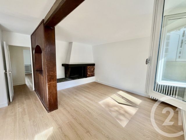Appartement F3 à louer - 3 pièces - 63.87 m2 - VILLEJUIF - 94 - ILE-DE-FRANCE - Century 21 Via Conseil 16Ème