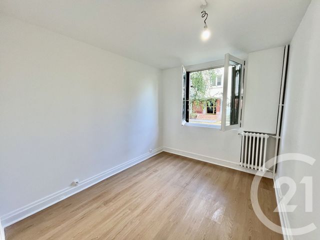 Appartement F3 à louer - 3 pièces - 63.87 m2 - VILLEJUIF - 94 - ILE-DE-FRANCE - Century 21 Via Conseil 16Ème