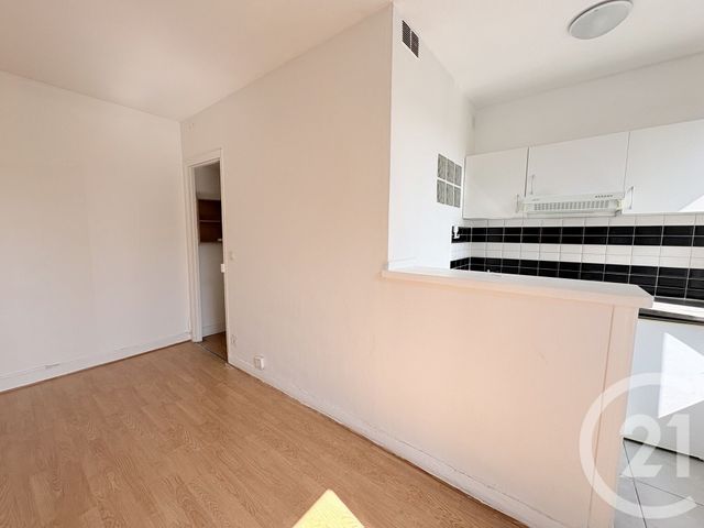 Appartement F1 à louer - 1 pièce - 18.68 m2 - ARCUEIL - 94 - ILE-DE-FRANCE - Century 21 Via Conseil 16Ème