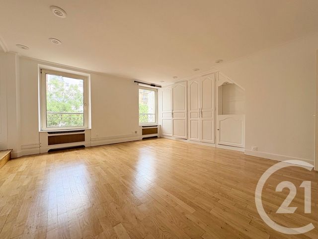 Appartement F7 à louer - 7 pièces - 173.3 m2 - PARIS - 75016 - ILE-DE-FRANCE - Century 21 Via Conseil 16Ème