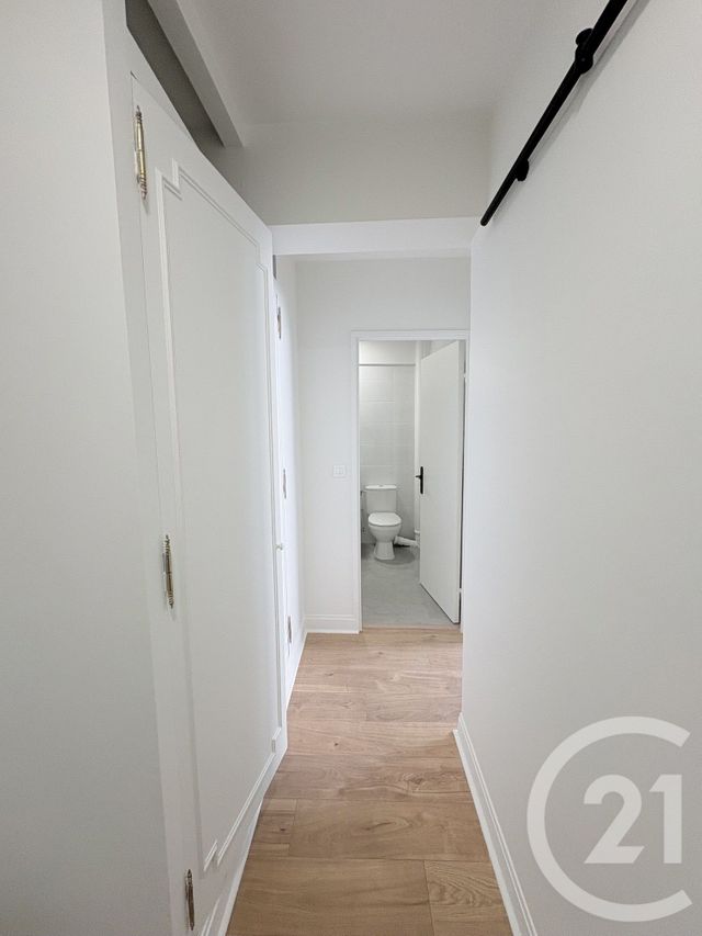 Appartement F2 à louer - 2 pièces - 47.22 m2 - PUTEAUX - 92 - ILE-DE-FRANCE - Century 21 Via Conseil 16Ème