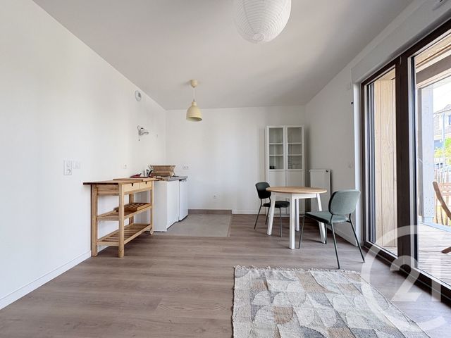 Appartement F1 à louer - 1 pièce - 28.34 m2 - NOISY LE GRAND - 93 - ILE-DE-FRANCE - Century 21 Via Conseil 16Ème