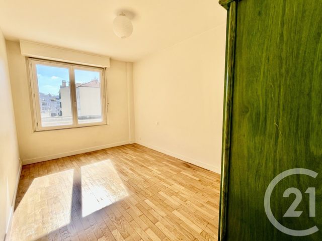 Appartement F3 à vendre - 3 pièces - 70.0 m2 - PARIS - 75016 - ILE-DE-FRANCE - Century 21 Via Conseil 16Ème