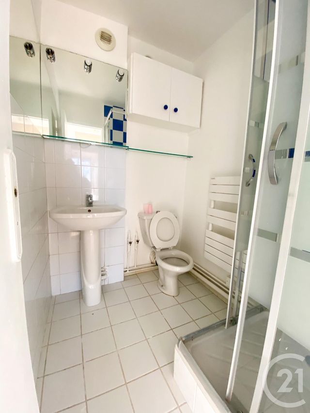 Appartement F4 à louer - 4 pièces - 97.03 m2 - PARIS - 75015 - ILE-DE-FRANCE - Century 21 Via Conseil 16Ème