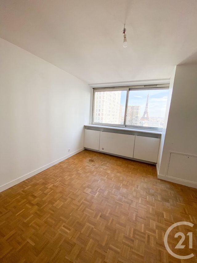 Appartement F4 à louer - 4 pièces - 97.03 m2 - PARIS - 75015 - ILE-DE-FRANCE - Century 21 Via Conseil 16Ème