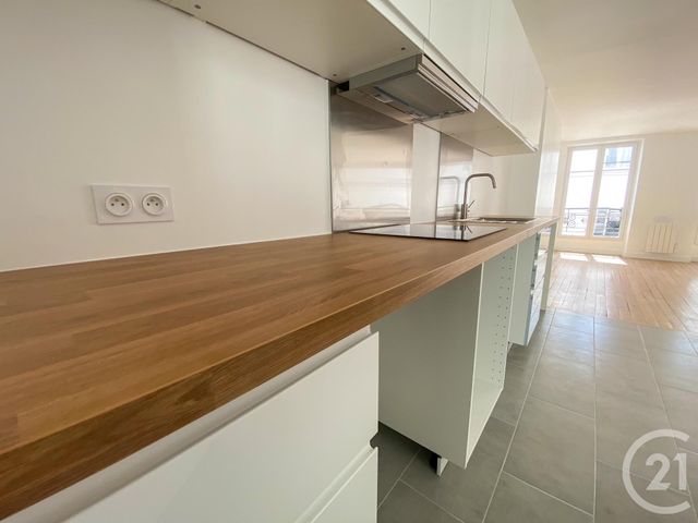 Appartement F1 à louer - 1 pièce - 32.87 m2 - PARIS - 75008 - ILE-DE-FRANCE - Century 21 Via Conseil 16Ème