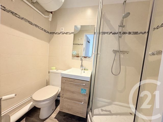 Appartement F2 à louer - 2 pièces - 31.44 m2 - PARIS - 75016 - ILE-DE-FRANCE - Century 21 Via Conseil 16Ème