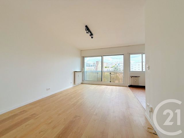 Appartement F1 à vendre - 1 pièce - 30.28 m2 - PARIS - 75016 - ILE-DE-FRANCE - Century 21 Via Conseil 16Ème