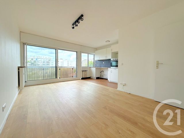 Appartement F1 à vendre PARIS