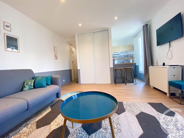 Appartement F1 à louer - 1 pièce - 27.0 m2 - PARIS - 75016 - ILE-DE-FRANCE - Century 21 Via Conseil 16Ème