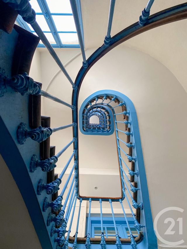 Appartement F1 à louer - 1 pièce - 27.0 m2 - PARIS - 75016 - ILE-DE-FRANCE - Century 21 Via Conseil 16Ème