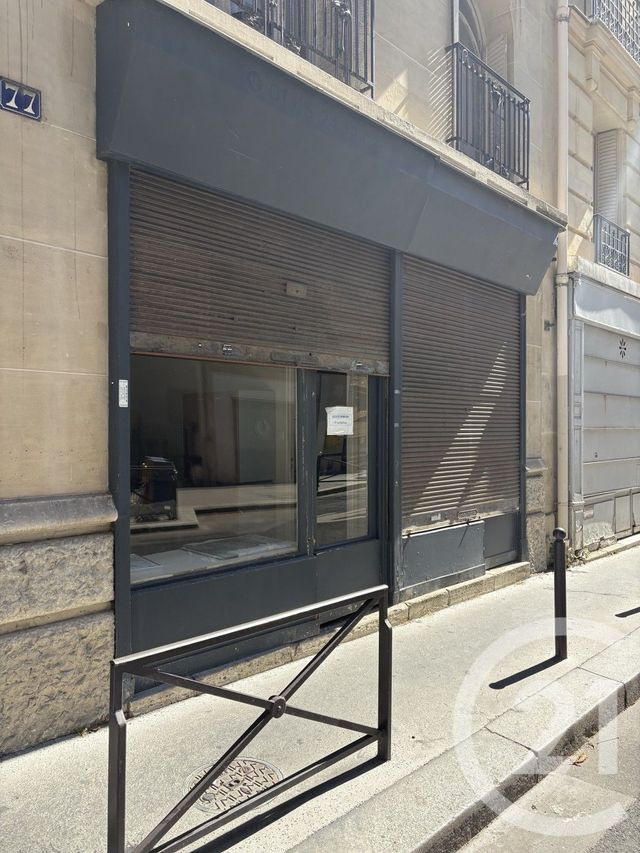Appartement Autre à louer PARIS