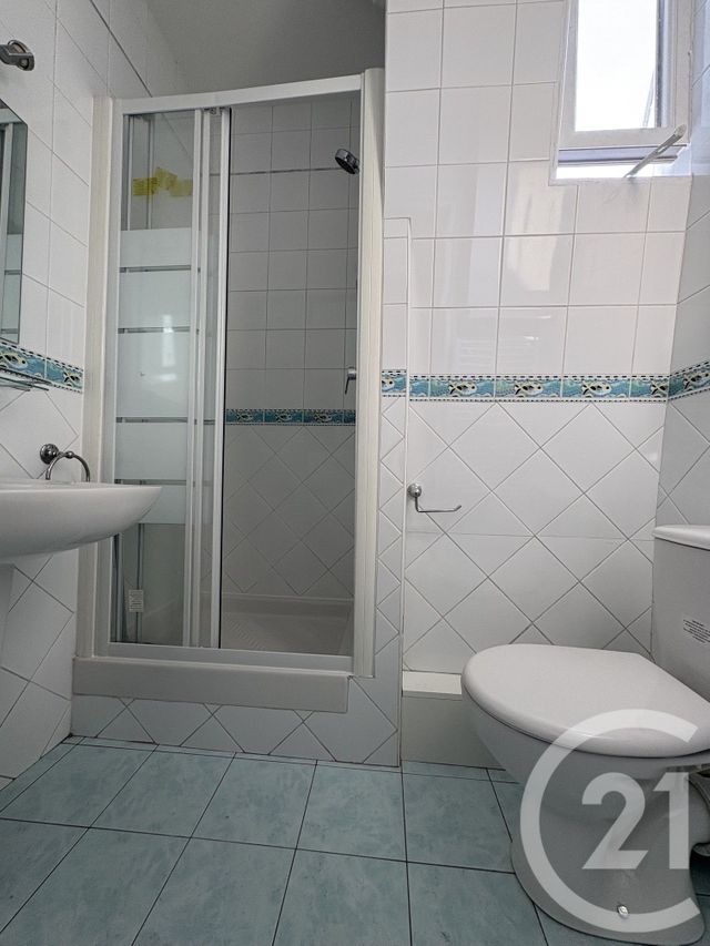 Appartement F2 à louer - 2 pièces - 34.17 m2 - PARIS - 75016 - ILE-DE-FRANCE - Century 21 Via Conseil 16Ème