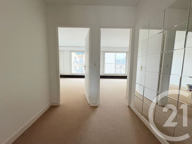 Appartement F4 à louer - 4 pièces - 117.1 m2 - PARIS - 75016 - ILE-DE-FRANCE - Century 21 Via Conseil 16Ème