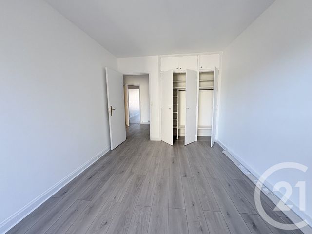 Appartement F4 à louer - 4 pièces - 117.1 m2 - PARIS - 75016 - ILE-DE-FRANCE - Century 21 Via Conseil 16Ème