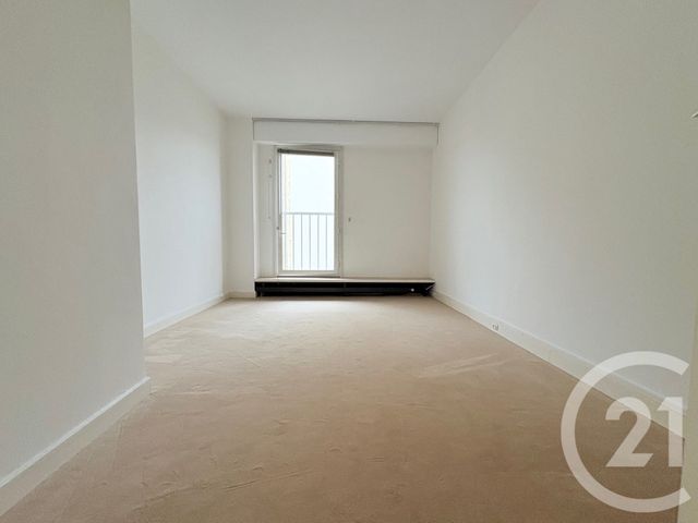 Appartement F4 à louer - 4 pièces - 117.1 m2 - PARIS - 75016 - ILE-DE-FRANCE - Century 21 Via Conseil 16Ème