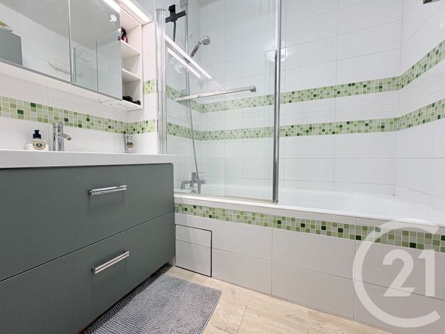Appartement F2 à louer - 2 pièces - 48.4 m2 - BOULOGNE BILLANCOURT - 92 - ILE-DE-FRANCE - Century 21 Via Conseil 16Ème