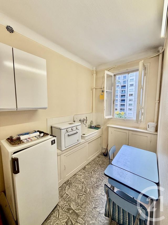 Appartement Studio à vendre - 1 pièce - 33.16 m2 - PARIS - 75016 - ILE-DE-FRANCE - Century 21 Via Conseil 16Ème