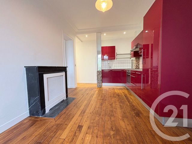 Appartement F3 à louer - 3 pièces - 56.32 m2 - PARIS - 75015 - ILE-DE-FRANCE - Century 21 Via Conseil 16Ème