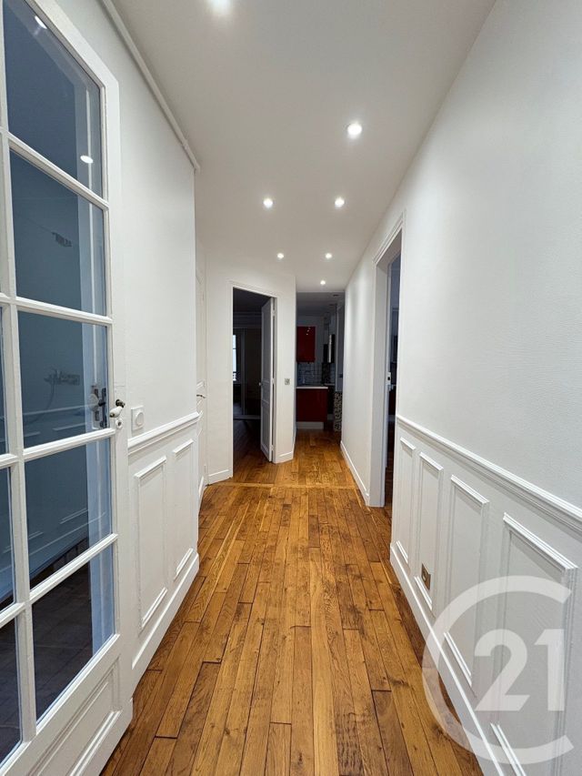 Appartement F3 à louer - 3 pièces - 56.32 m2 - PARIS - 75015 - ILE-DE-FRANCE - Century 21 Via Conseil 16Ème
