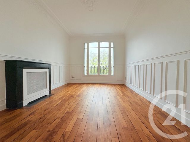 Appartement F3 à louer - 3 pièces - 56.32 m2 - PARIS - 75015 - ILE-DE-FRANCE - Century 21 Via Conseil 16Ème