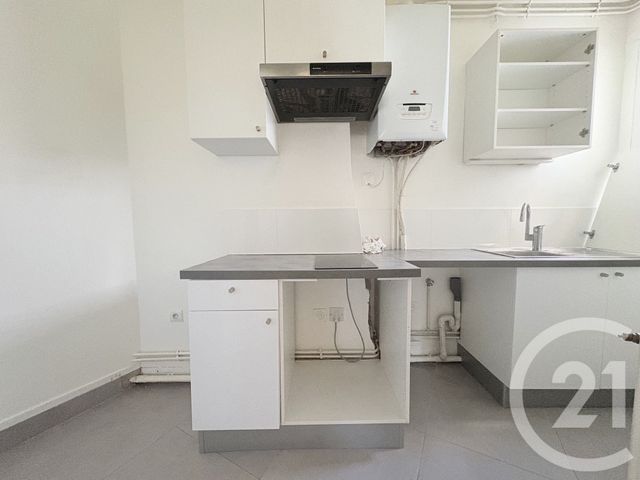 Appartement F2 à louer - 2 pièces - 45.62 m2 - PARIS - 75016 - ILE-DE-FRANCE - Century 21 Via Conseil 16Ème