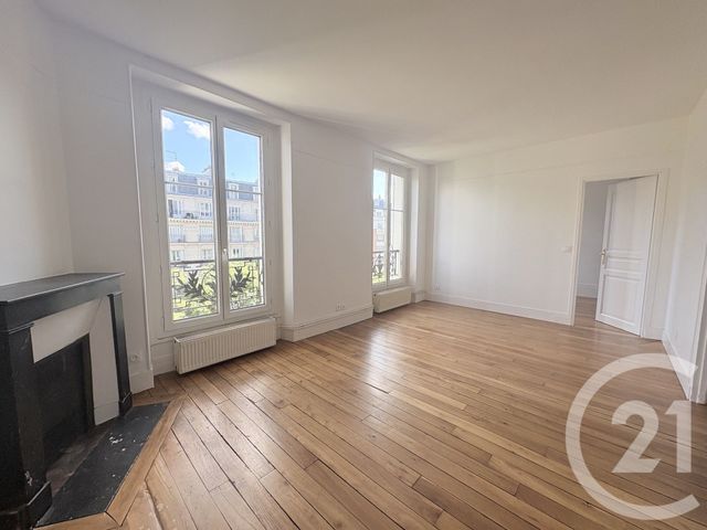 Appartement F2 à louer - 2 pièces - 45.62 m2 - PARIS - 75016 - ILE-DE-FRANCE - Century 21 Via Conseil 16Ème
