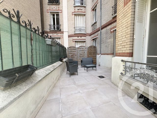 Appartement F2 à louer - 2 pièces - 43.0 m2 - PARIS - 75016 - ILE-DE-FRANCE - Century 21 Via Conseil 16Ème