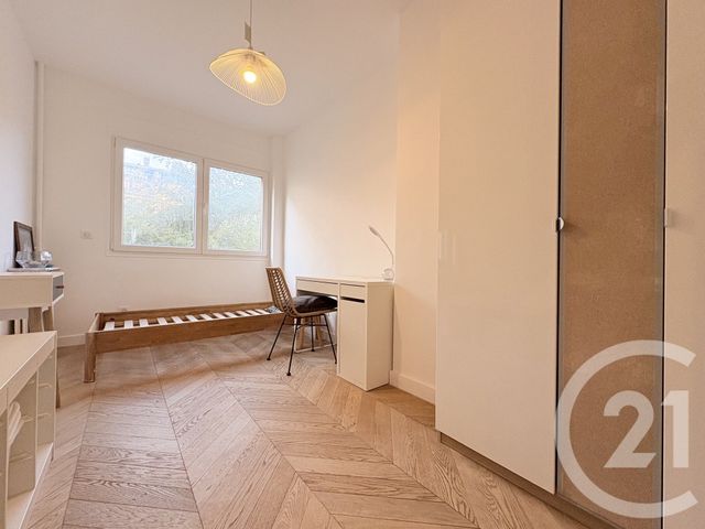 Appartement F4 à louer - 4 pièces - 92.27 m2 - PARIS - 75016 - ILE-DE-FRANCE - Century 21 Via Conseil 16Ème