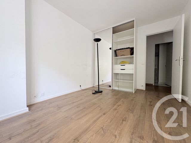 Appartement F4 à louer - 4 pièces - 89.41 m2 - PARIS - 75016 - ILE-DE-FRANCE - Century 21 Via Conseil 16Ème
